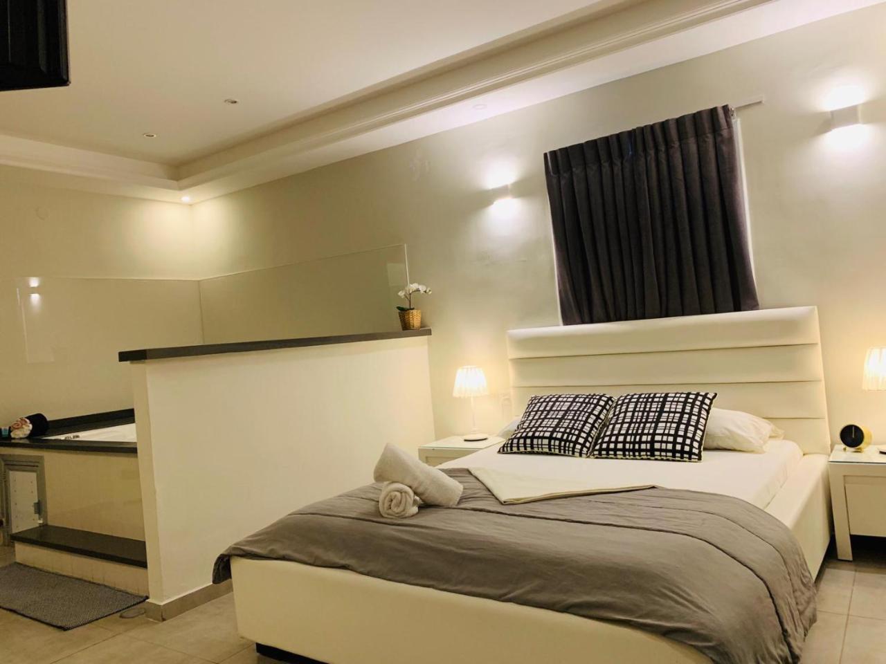 Spat Beach Bat Yam Exterior foto